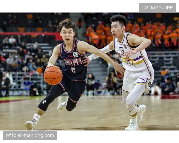 广东华南虎加时憾负新疆伊力特,威姆斯空砍35分 广东华南虎加时憾负新疆伊力特,威姆斯空砍35分